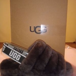 UGG Fluff Yeah